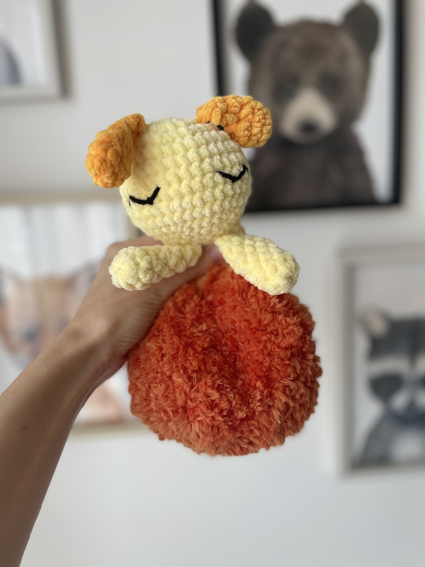 Nova, la petite luciole